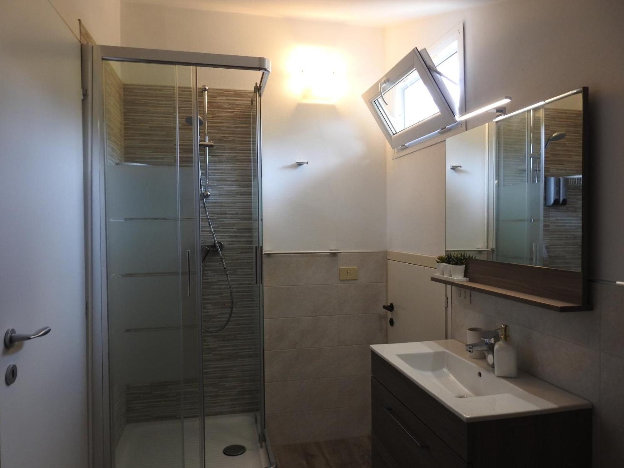 Bed and Breakfast La Casa Di Clara Esine Екстер'єр фото