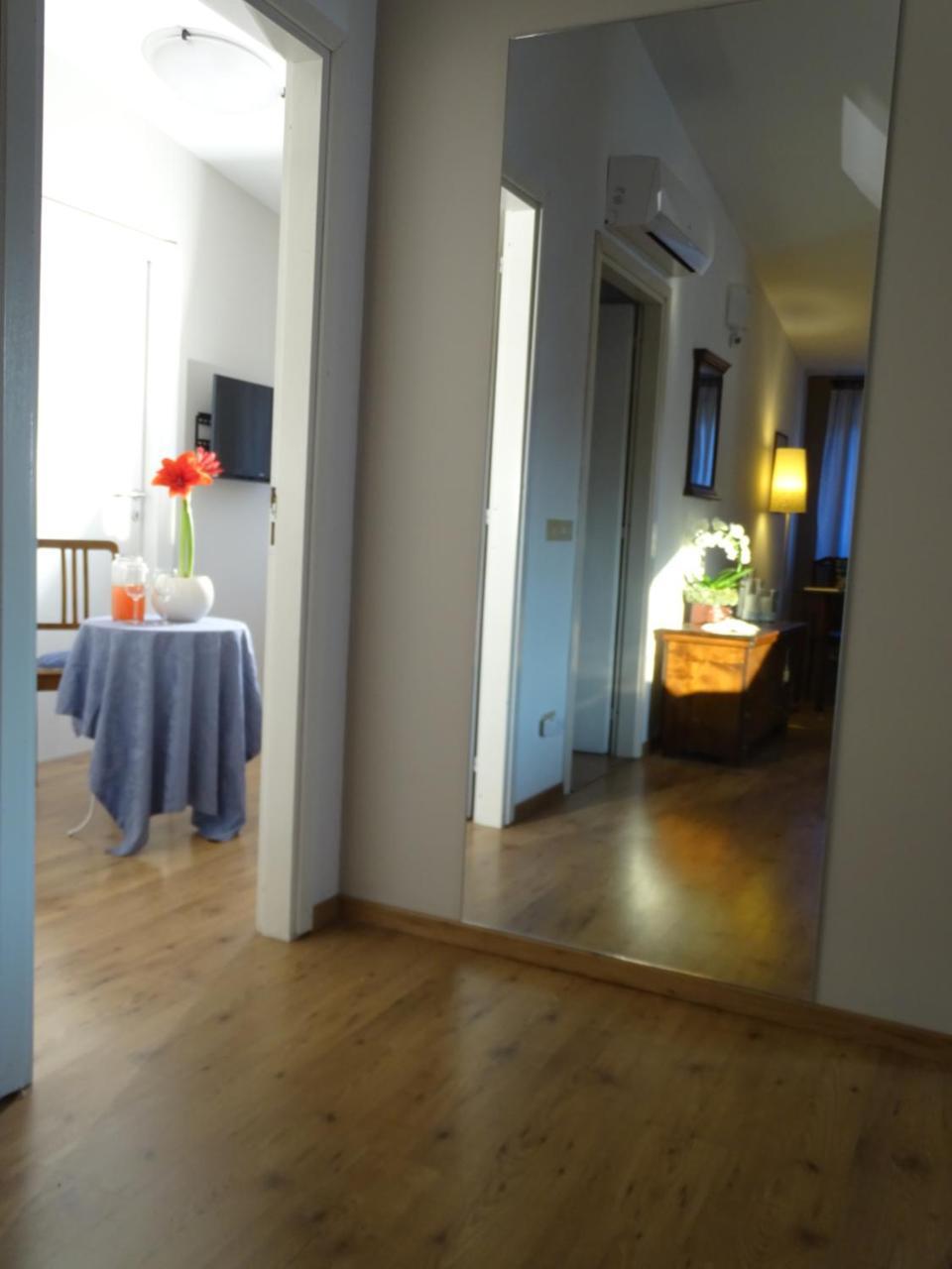 Bed and Breakfast La Casa Di Clara Esine Екстер'єр фото